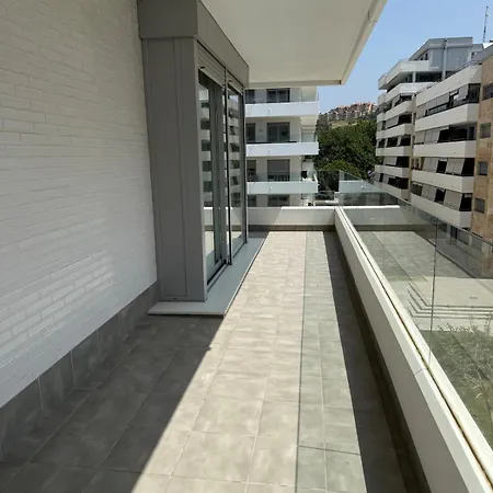 Spacious And Bright Only In August - Espacioso Y Luminoso Disponible Solo En Agosto Apartment *