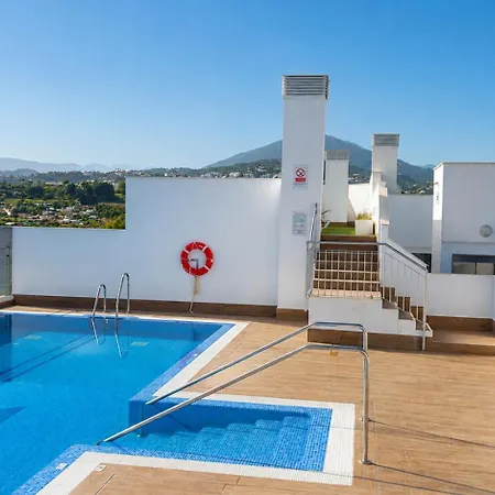 Apartment Spacious And Bright Only In August - Espacioso Y Luminoso Disponible Solo En Agosto Marbella
