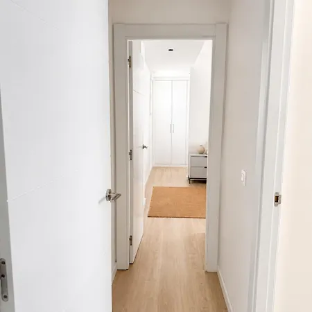 Apartment Spacious And Bright Only In August - Espacioso Y Luminoso Disponible Solo En Agosto Marbella