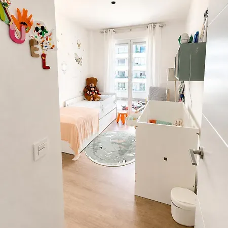 Apartment Spacious And Bright Only In August - Espacioso Y Luminoso Disponible Solo En Agosto *